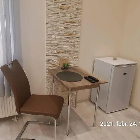 Aparthotel Rozsa Apartmanhaz Szeged