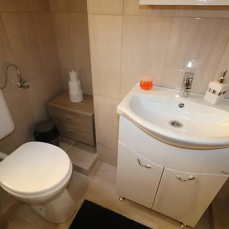 Aparthotel Rozsa Apartmanhaz *