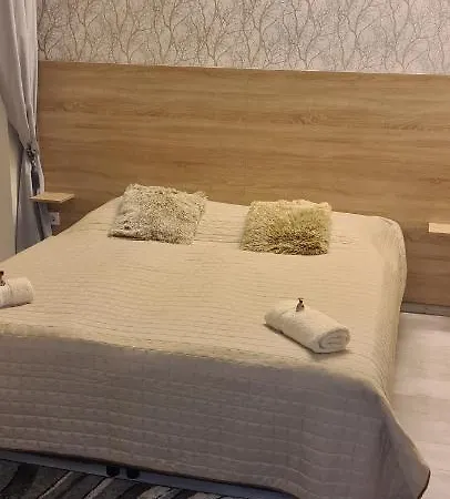 Rozsa Apartmanhaz Lejlighedshotel 3*