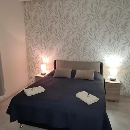 Rozsa Apartmanhaz Szeged