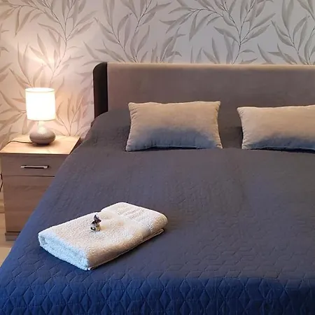 Rozsa Apartmanhaz Lejlighedshotel