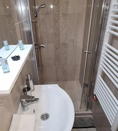 Rozsa Apartmanhaz 3* Szeged