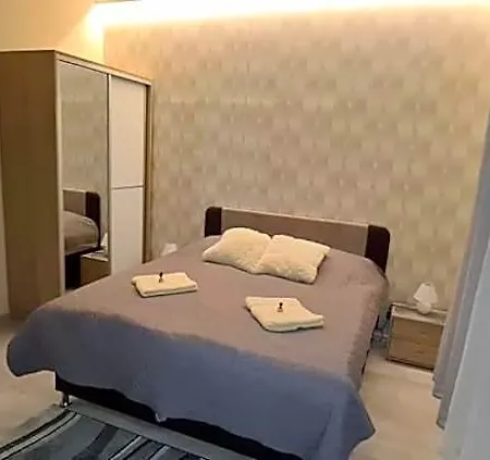 Rozsa Apartmanhaz سيغيد