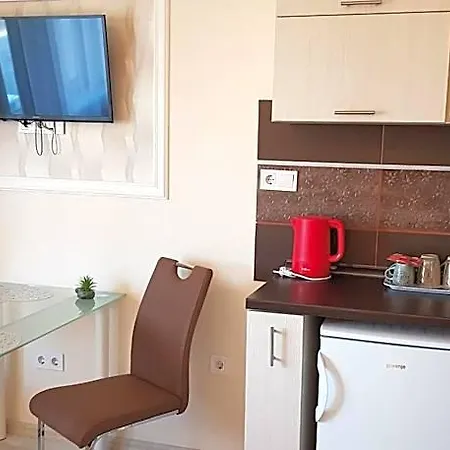 Rozsa Apartmanhaz