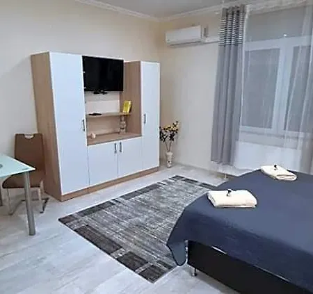 Rozsa Apartmanhaz Hotel apartamentowy 3*