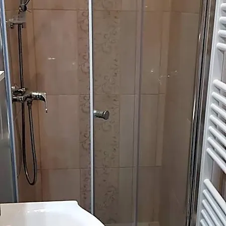 Rozsa Apartmanhaz Lejlighedshotel 3*