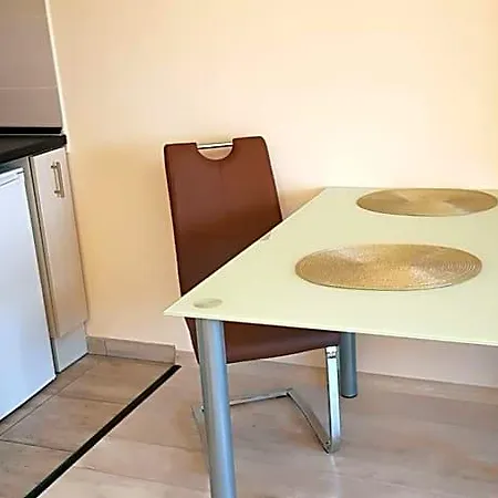 Hotel apartamentowy Rozsa Apartmanhaz
