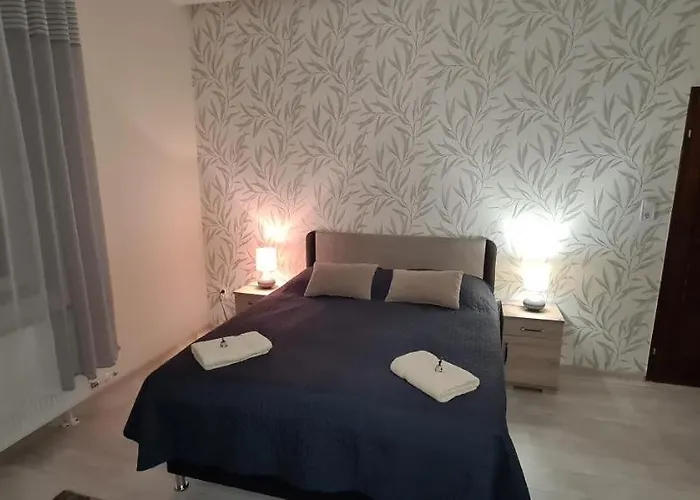 Rozsa Apartmanhaz Szeged