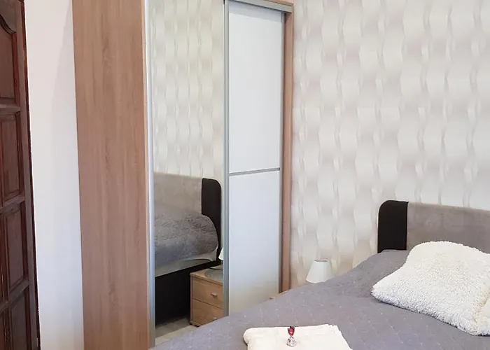 Lägenhetshotell Rozsa Apartmanhaz