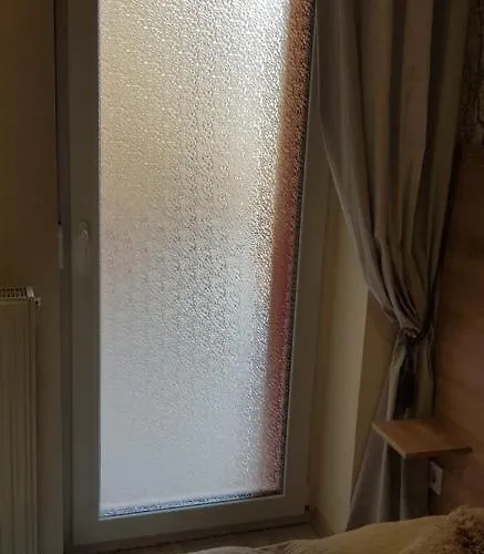 Lägenhetshotell Rozsa Apartmanhaz