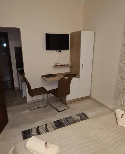 Rózsa Apartmanhotel