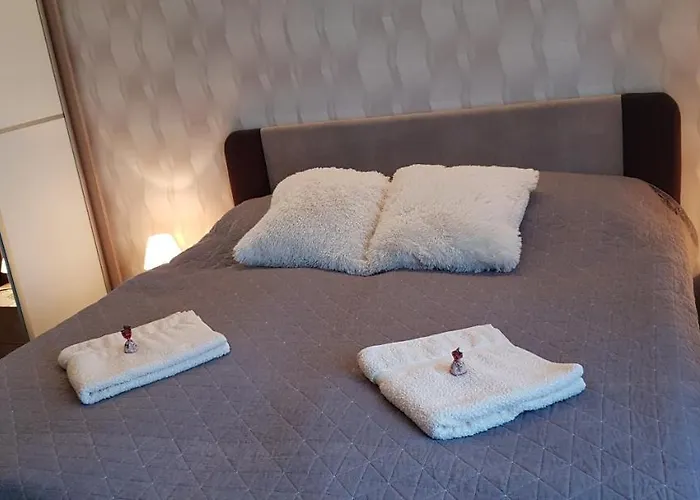 Rozsa Apartmanhaz Lägenhetshotell 3*