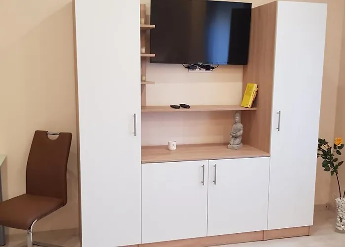 Lägenhetshotell Rozsa Apartmanhaz Szeged